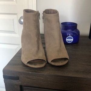 Steve Madden Booties